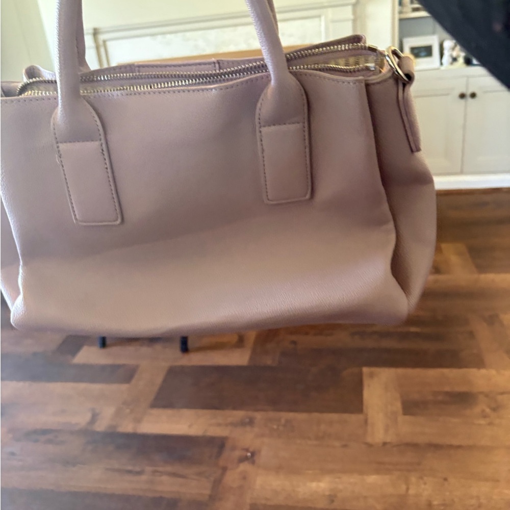 Chic Women’s Satchel Handbag in Blush